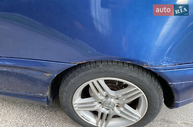Купе Mercedes-Benz C-Class 2001 в 