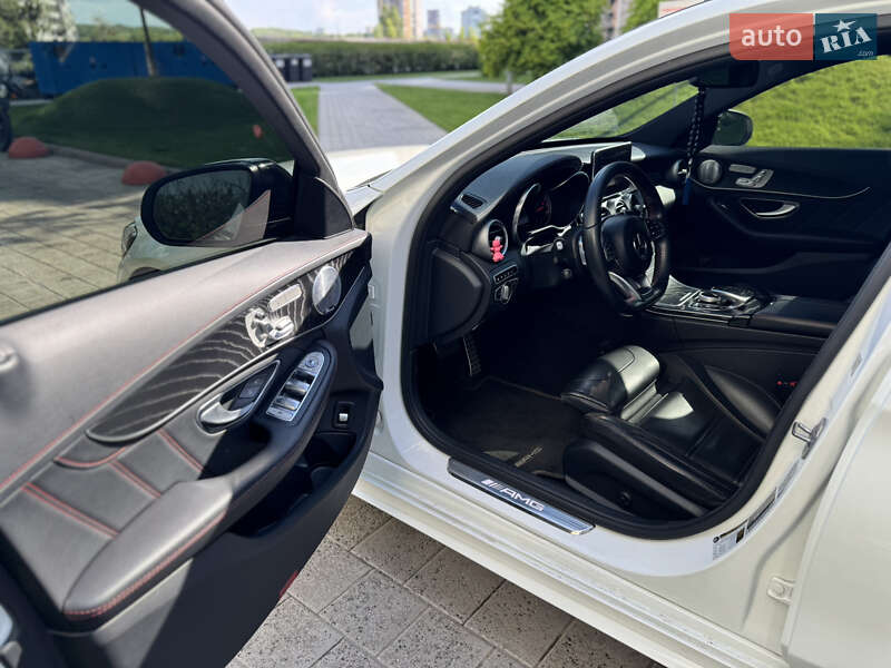Седан Mercedes-Benz C-Class 2016 в Киеве