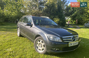 Универсал Mercedes-Benz C-Class 2008 в Кременце