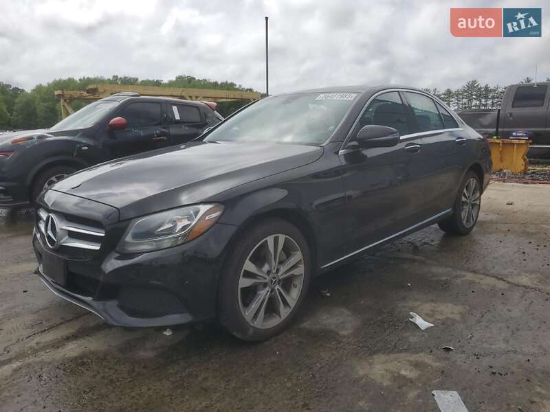 Седан Mercedes-Benz C-Class 2018 в Львове