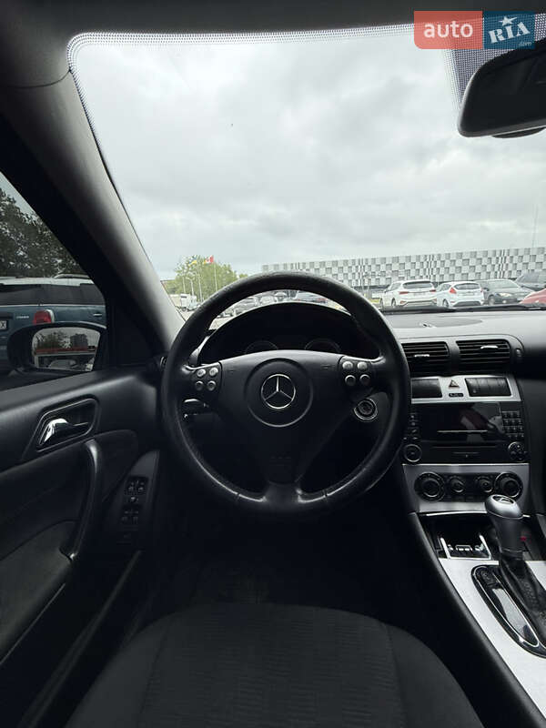 Седан Mercedes-Benz C-Class 2006 в Одесі