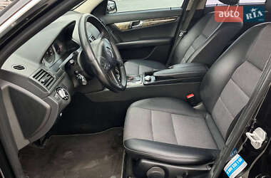 Седан Mercedes-Benz C-Class 2008 в 
