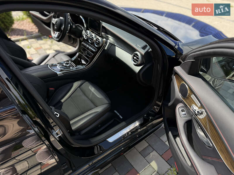 Седан Mercedes-Benz C-Class 2018 в Луцке