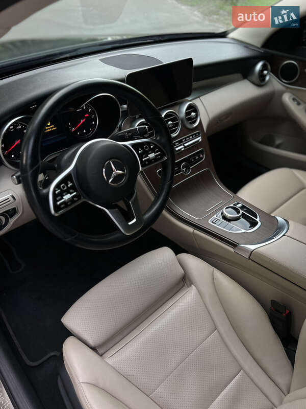 Седан Mercedes-Benz C-Class 2019 в Киеве