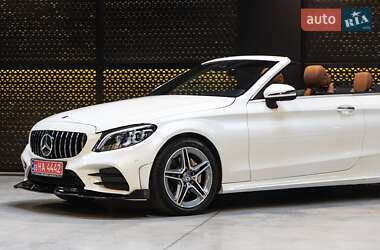 Кабриолет Mercedes-Benz C-Class 2019 в 