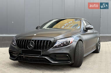 Купе Mercedes-Benz C-Class 2016 в 