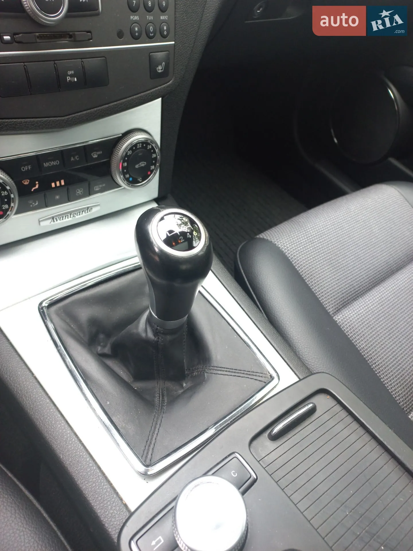 2010 Mercedes-Benz C-klasse - мініатюра 15