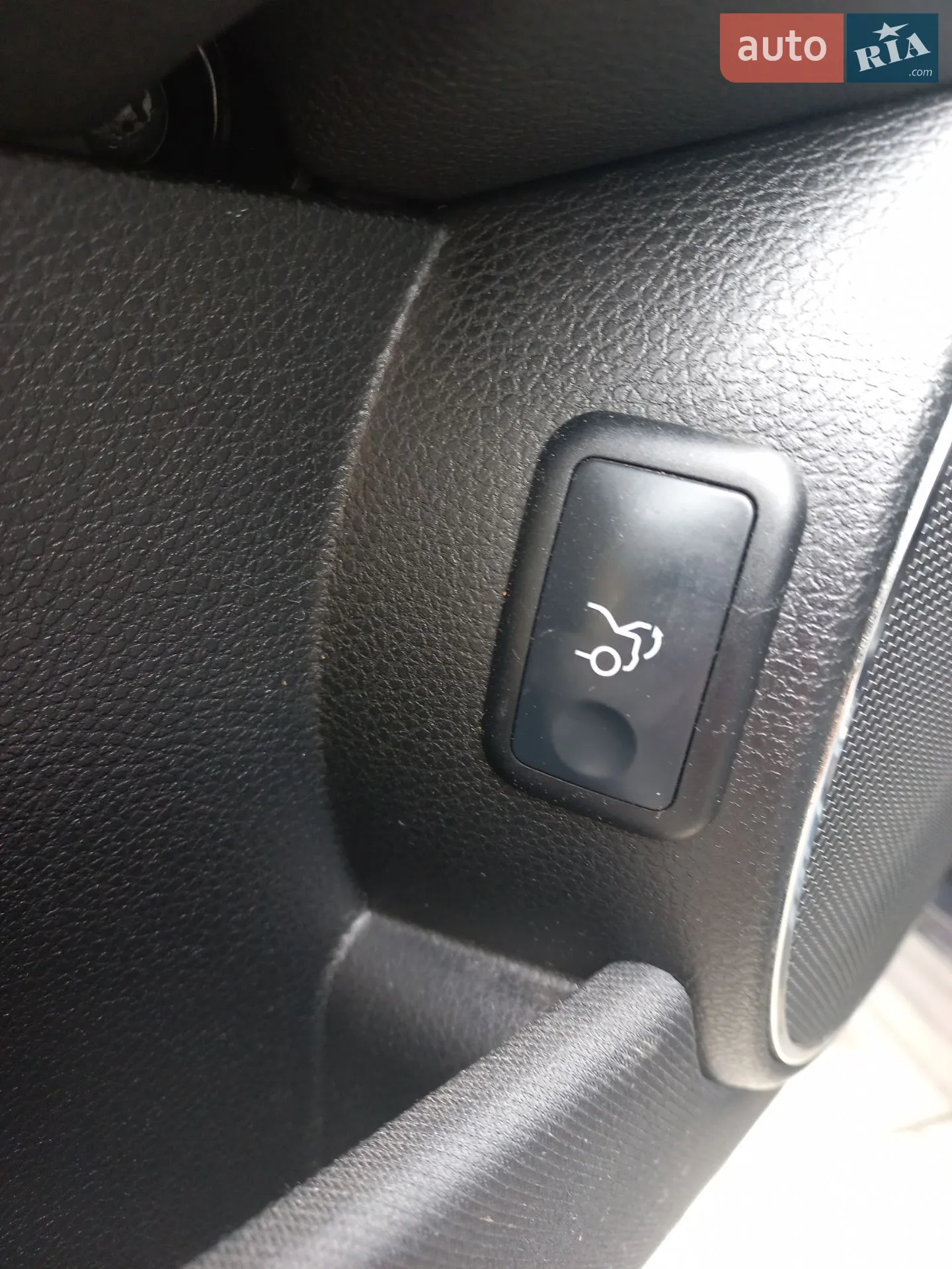 2010 Mercedes-Benz C-klasse - мініатюра 31