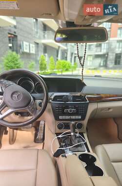 Седан Mercedes-Benz C-Class 2013 в 