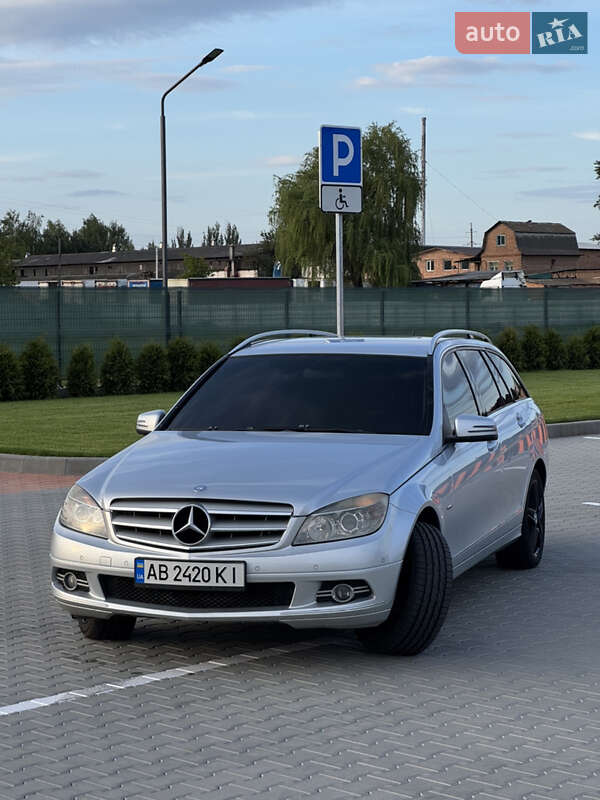 Универсал Mercedes-Benz C-Class 2009 в Виннице
