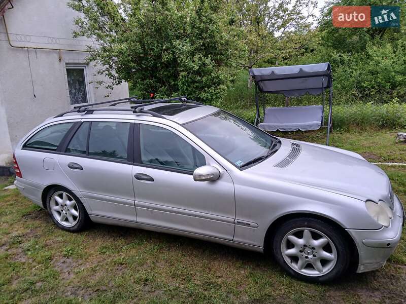 Mercedes-Benz C-Class 2003 Mercedes-Benz C-Class 2003