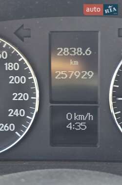 Седан Mercedes-Benz C-Class 2005 в 