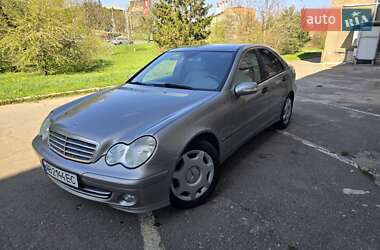 Седан Mercedes-Benz C-Class 2005 в 