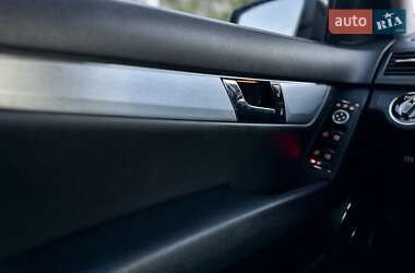 Універсал Mercedes-Benz C-Class 2010 в 