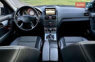 Універсал Mercedes-Benz C-Class 2010 в 