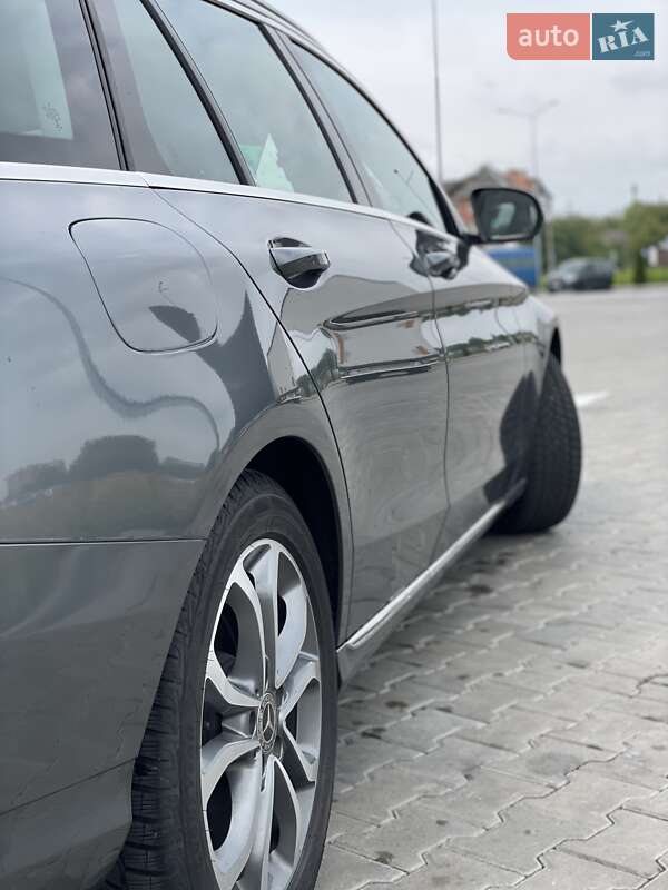 Універсал Mercedes-Benz C-Class 2017 в Стрию