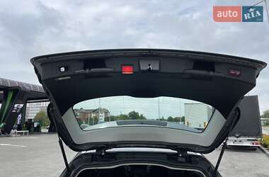 Універсал Mercedes-Benz C-Class 2017 в 