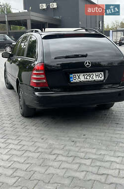 Універсал Mercedes-Benz C-Class 2002 в 