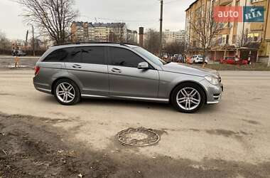Универсал Mercedes-Benz C-Class 2012 в 
