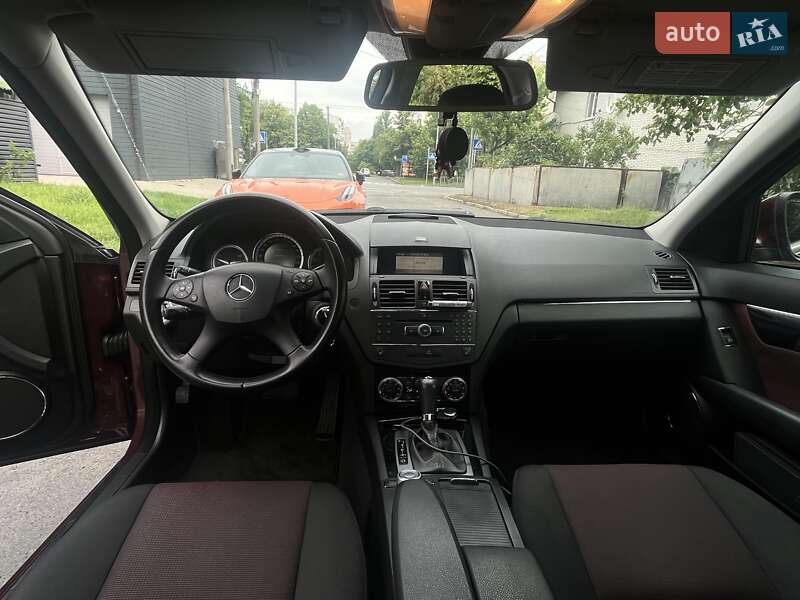 Седан Mercedes-Benz C-Class 2008 в Києві