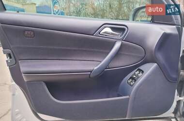 Универсал Mercedes-Benz C-Class 2005 в 