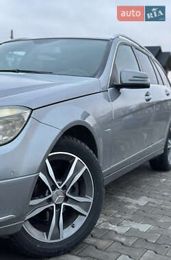 Универсал Mercedes-Benz C-Class 2011 в 
