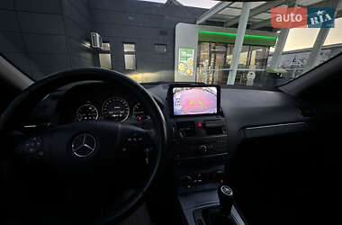 Универсал Mercedes-Benz C-Class 2011 в 