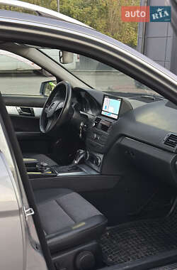 Универсал Mercedes-Benz C-Class 2011 в 