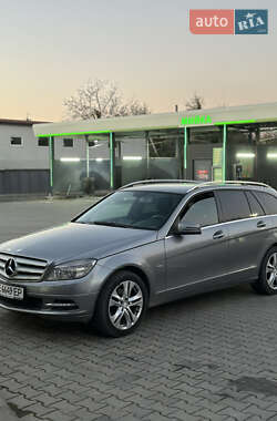 Универсал Mercedes-Benz C-Class 2011 в 
