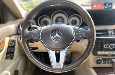 Седан Mercedes-Benz C-Class 2012 в 