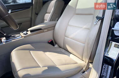 Седан Mercedes-Benz C-Class 2012 в 