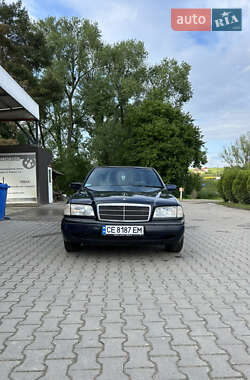 Седан Mercedes-Benz C-Class 1996 в Чернівцях