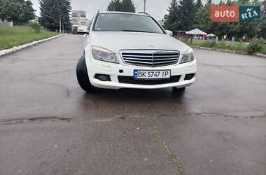 Универсал Mercedes-Benz C-Class 2010 в Ровно
