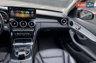 Седан Mercedes-Benz C-Class 2015 в 