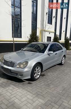 Седан Mercedes-Benz C-Class 2006 в 