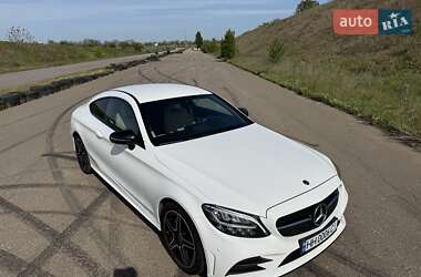 Купе Mercedes-Benz C-Class 2019 в 