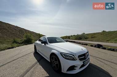 Купе Mercedes-Benz C-Class 2019 в 