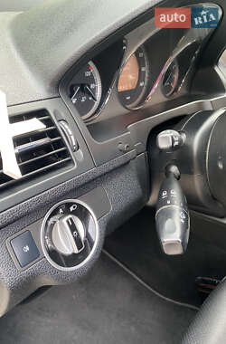 Седан Mercedes-Benz C-Class 2011 в 