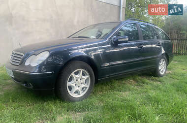 Универсал Mercedes-Benz C-Class 2004 в 