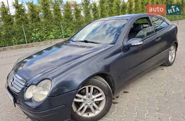 Купе Mercedes-Benz C-Class 2002 в 