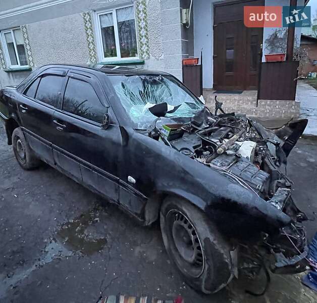 Седан Mercedes-Benz C-Class 1999 в Тернополе фото 2 Седан Mercedes-Benz C-Class 1999 в Тернополе