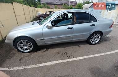 Седан Mercedes-Benz C-Class 2000 в 
