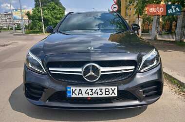 Универсал Mercedes-Benz C-Class 2019 в 