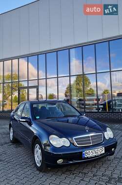 Седан Mercedes-Benz C-Class 2003 в 