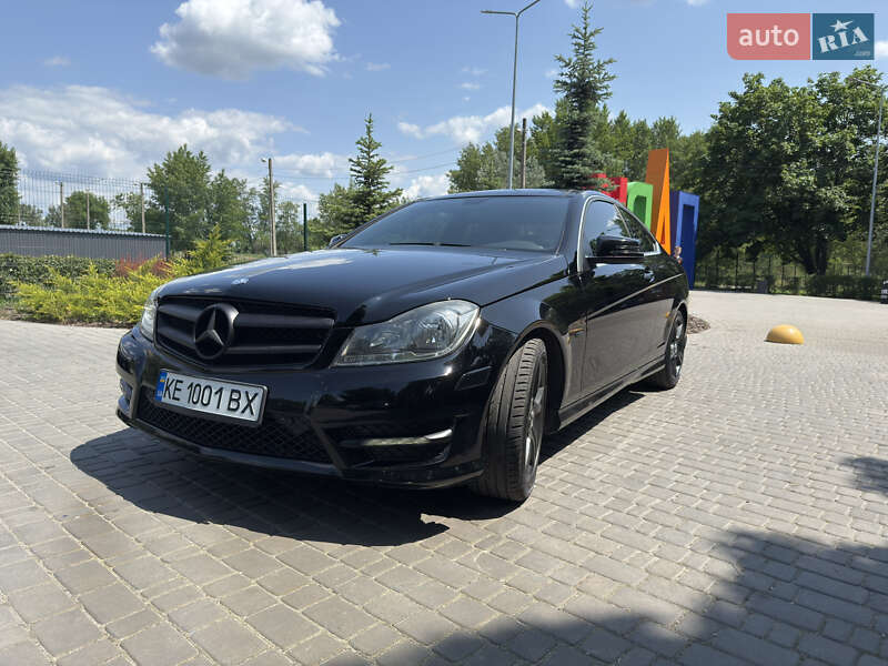 Купе Mercedes-Benz C-Class 2012 в Каменском
