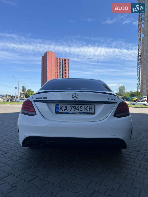 Седан Mercedes-Benz C-Class 2016 в Киеве фото 4 Седан Mercedes-Benz C-Class 2016 в Киеве