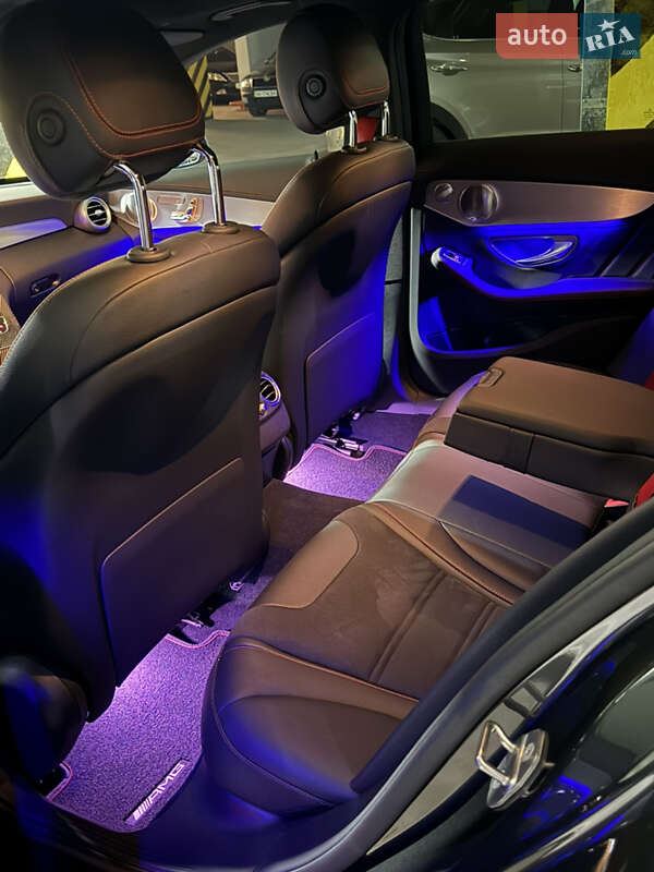 Универсал Mercedes-Benz C-Class 2019 в Киеве