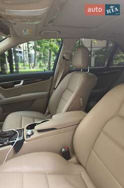 Седан Mercedes-Benz C-Class 2013 в 