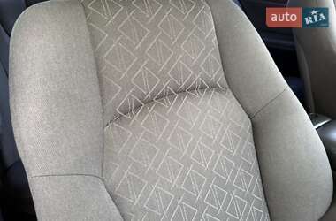 Седан Mercedes-Benz C-Class 2000 в 