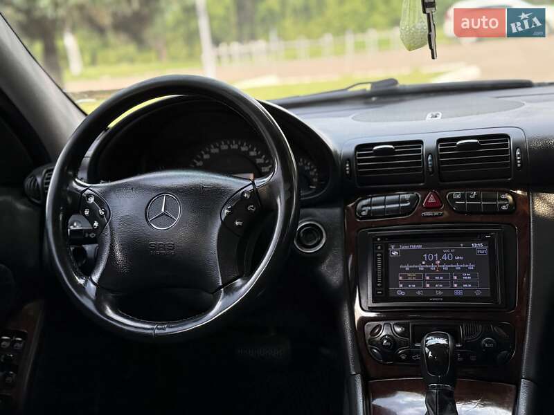 Седан Mercedes-Benz C-Class 2000 в Ровно